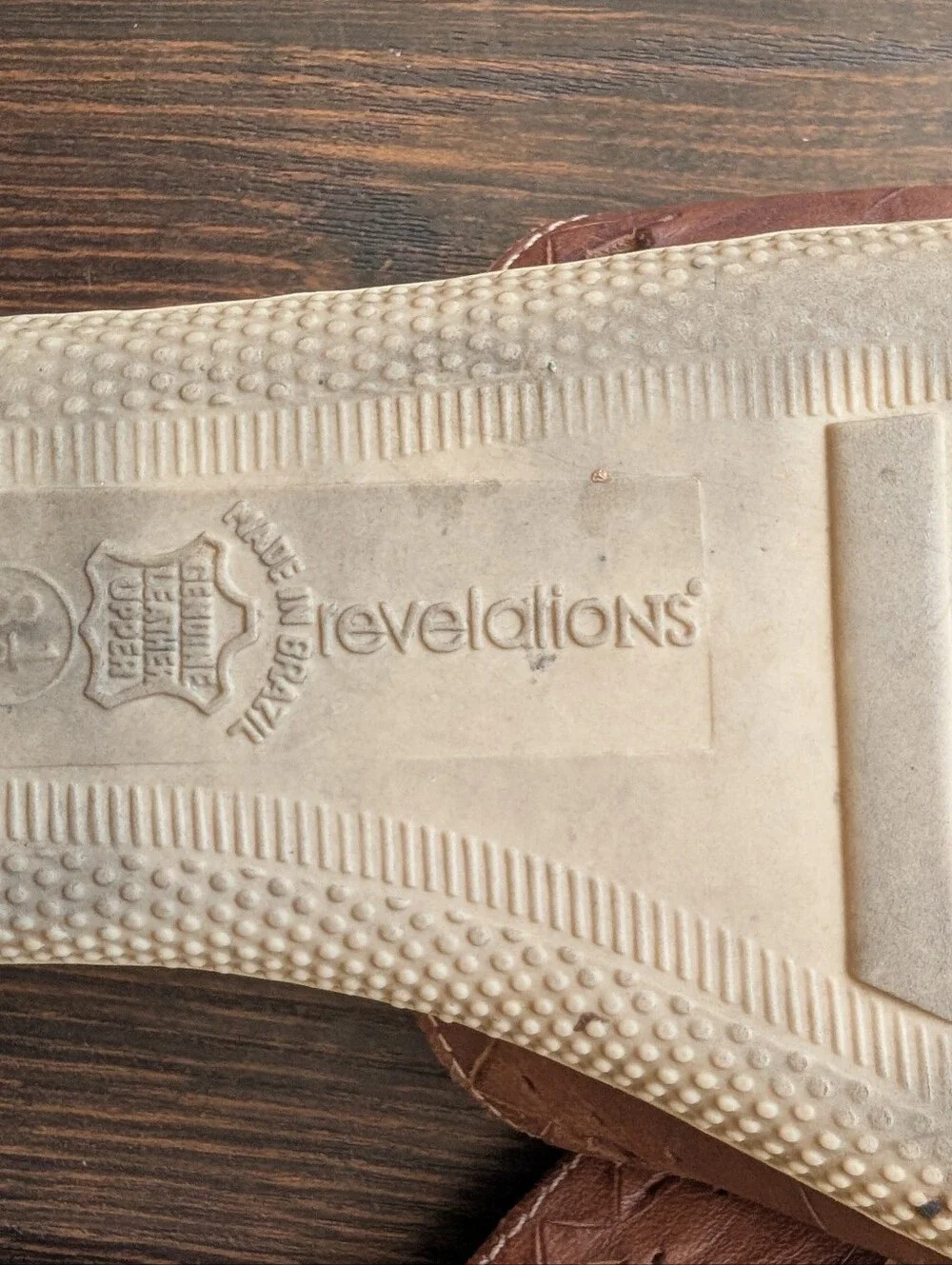 Vtg 80s Revelations Brown Leather Buckle Slide Wedge Sandals